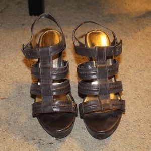 Xhiliration Wedge sandals ☀️